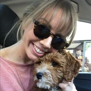 Meet your Posher, Cassie